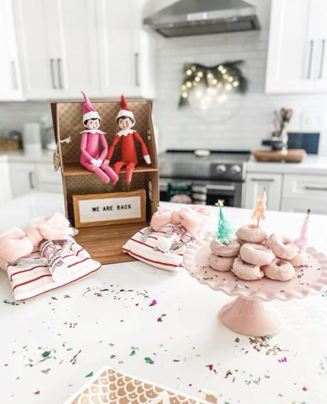 I’m Back Elf On The Shelf Cookie, Elf On The Shelf Easter Ideas, Elf Welcome Back Breakfast, Girly Elf On The Shelf, Elf On The Shelf Delivery Ideas, Elf Arrival Breakfast, Elf On The Shelf Breakfast Arrival, Elf On The Shelf Girly Ideas, Elf On The Shelf Gingerbread House