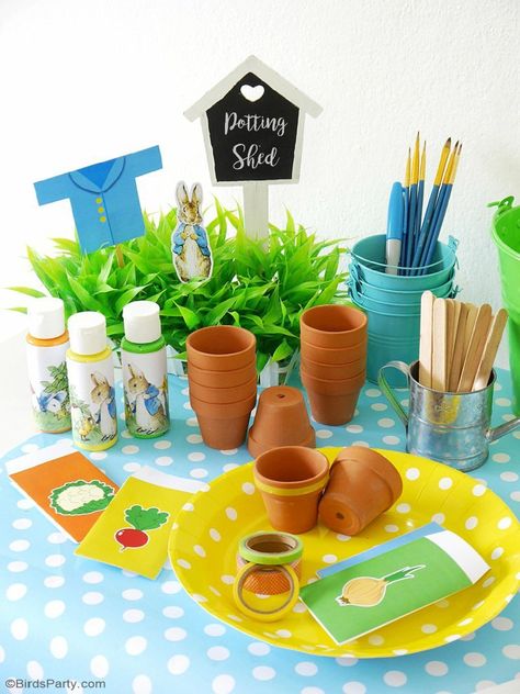 A Peter Rabbit Spring Party with Free Printables - lots of creative decoration ideas, food & activities for a birthday, baby shower or Easter celebration! by BIrdsParty.com @birdsparty #PeterRabbitMovie #peterrabbit #peterrabbitparty #springparty #easter #peterrabbitbirthday Rabbit Theme Party, Easter Themed Birthday Party, Peter Rabbit Theme Party, Creative Decoration Ideas, Kids Easter Party, Easter Birthday Party, Spring Birthday Party, Bunny Birthday Party, Peter Rabbit Birthday