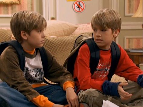 Suit Life On Deck, Famous Twins, Old Disney Channel, David Soul, Jaws Movie, Riverdale Cole Sprouse, Dylan And Cole, Blonde Moments, Disney Channel Shows