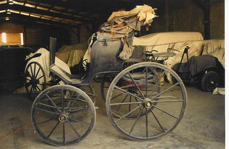 What our spider phaeton looked like before restoration. The paint was scuffed, the top torn up, and it was a very tired-looking old thing. Thankfully, it's now returned to it's original, shiny glory. http://nwcarriagemuseum.org/ history, carriages, victorian, edwardian, 1890's, 1900's. Antique Wagon, Very Tired, Historical Photos, Wagons, Old Cars, Antique Cars, The Top, Garage, Old Things