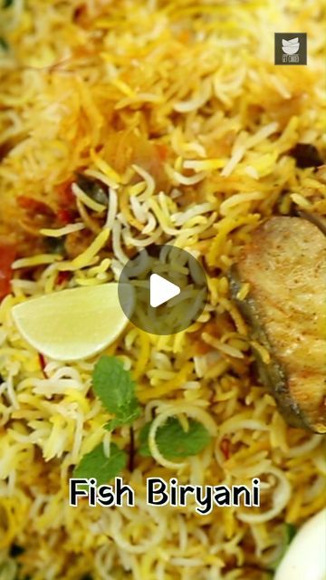 How To Make Biryani, Fish Biryani Recipe, Curried Fish, Biryani Recipe Video, Fish Biryani, Black Cardamom, How To Make Fish, Cardamom Pods, Green Cardamom