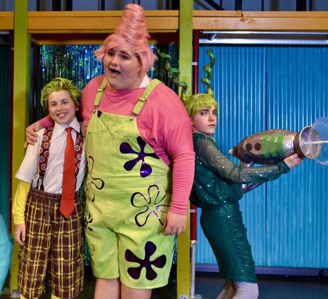 Coleytown Middle turns Pineapple Under the Sea as “The Spongebob Musical” Hits the Stage next Weekend — The Westport Local Press Spongebob The Musical Makeup, Spongebob The Musical Costumes, Spongebob Musical Costumes, Spongebob Musical Set Design, Spongebob The Musical, Spongebob The Musical Set Design, Spongebob Musical Plankton, Spongebob Musical, Spongebob Musical Set