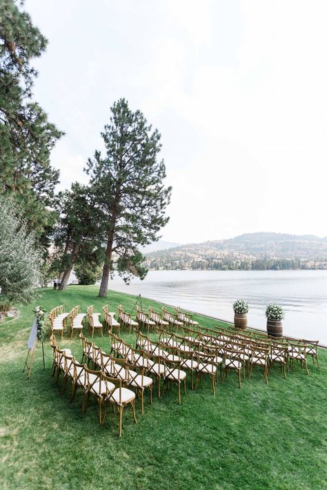 Wedding By The Lake Outdoor Ceremony, Outdoor Pond Wedding Ceremony, Outdoor Cottage Wedding, Sunset Mountain Wedding, Lake View Wedding Ceremony, Western Lake Wedding, Outside Lake Wedding Ideas, Lake Wedding Ideas Decoration, Outdoor Wedding Lake