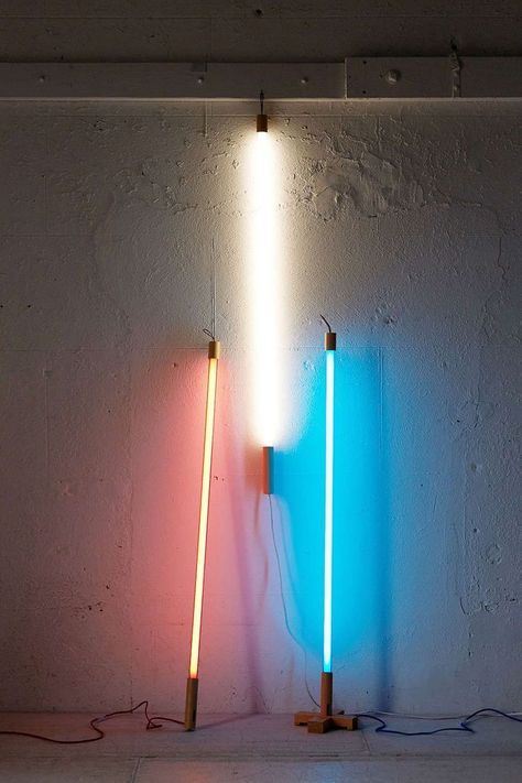 Neon Lights, Visual Art, Lighting Design, Lightning Ideas Neon Tube Lights, Tube Lamp, Neon Lamp, Marquee Lights, Led Tube Light, Lighting Concepts, Mid Century Lighting, Marquee Letters, Led Tubes