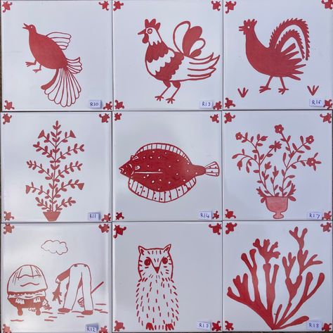 Patterned Kitchen Tiles, Paint For Kitchen Walls, Painted Tiles, White Ceramic Tiles, Hand Painted Tile, Interior Tiles, Delft Tiles, Red Tiles, Red Ceramic