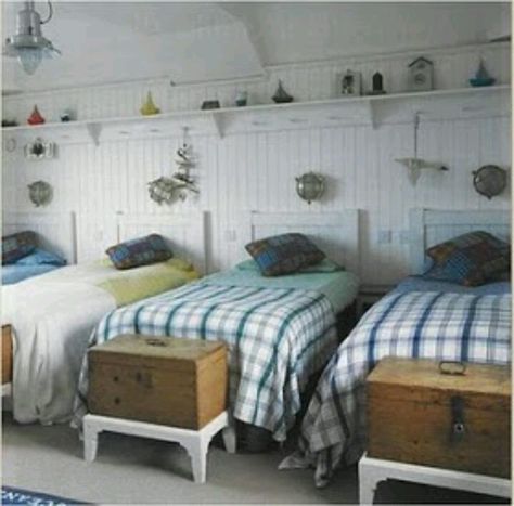 Boy bunkie Three Twin Beds In One Room, 4 Kids Bedroom Ideas, 2 Bunk Beds In One Room, Three Beds In One Room Kids, 3 Twin Beds In One Room, 4 Beds In One Room Ideas, Boys Bunk Room, Grandkids Room, Beachy Bedroom