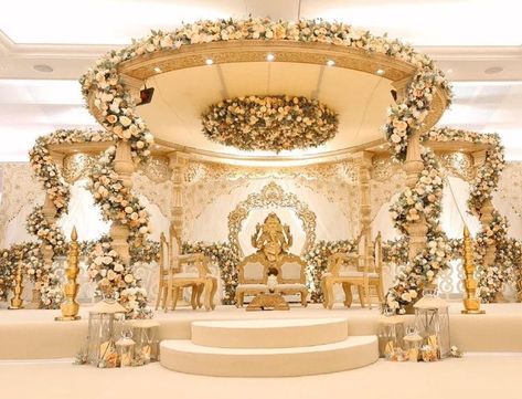 10 Trending Floral Mandap Decor For Floral Theme Wedding. Mandir Mandap Design, Hindu Ceremony Decor, Tamil Wedding Stage Decoration, Tamil Mandap, Gold Mandap Decor, Hindu Wedding Mandap Decoration, Mandap Designs Indian Indoor, Tamil Wedding Decoration, Phera Mandap Decor