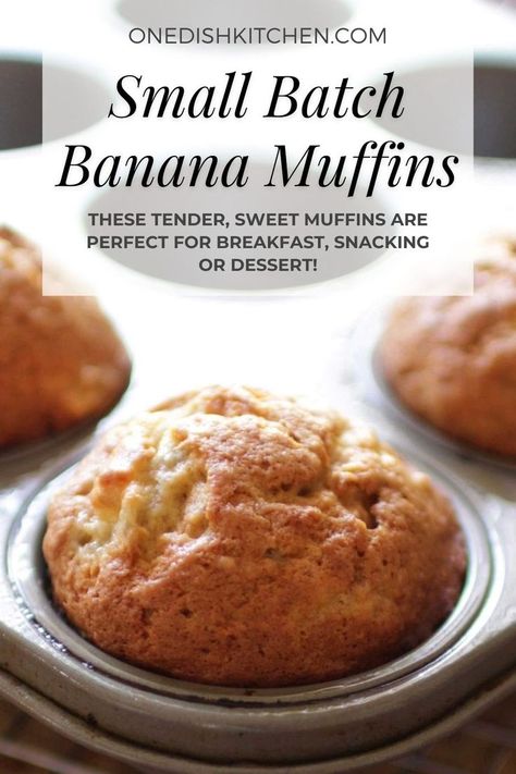 Quick Banana Muffins, Small Batch Banana Muffins, Easy Banana Muffins Recipe, Easy Banana Nut Muffins, Best Banana Muffin Recipe, Easy Banana Muffins, Banana Bread Muffins Easy, Banana Muffin Recipe Easy, Banana Bread Muffin Recipe