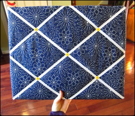 Simply DIY 2: Making A MEMOry Board Diy Memo Board Ideas, Memory Board Diy, Organizing Crafts, Nursery Projects, Fabric Memo Boards, Ribbon Boards, French Memo Boards, Projects Around The House, Memory Boards