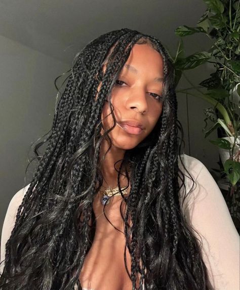 Fkafigs Braids, Bohemian Braids With Curly Ends, Box Braid Types, Bohemian Goddess Braids, Braids With Bangs, Cute Box Braids, Goddess Braids Hairstyles, Box Braids Hairstyles For Black Women, Cute Box Braids Hairstyles