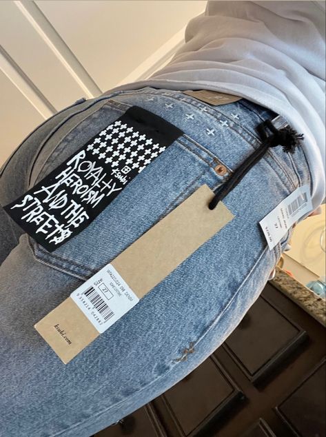 Ksubi Outfit, Ksubi Jeans Outfit, Outfits With Air Forces, Couples Matching Outfits Swag, Ksubi Jeans, Cute Birthday Ideas, Kicks Shoes, Birthday Fits, Fire Fits