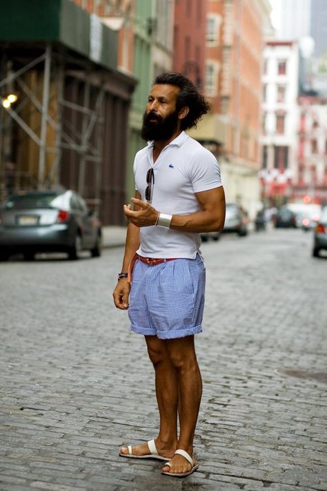 The Sartorialist, Gentlemen's Club, Clothes Board, White Leather Sandals, Seersucker Shorts, White Polo, Fashion 2024, Shorts Men, Fashion Sandals