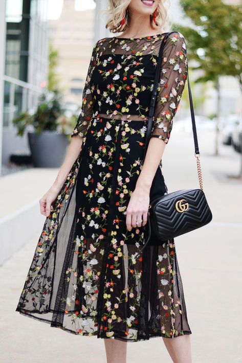 Sheer cutout embroidered floral midi dress, floral embroidery, sheer panels, fall floral, dark floral, fall cocktail dress, black midi dress #blackcocktaildress Fall Cocktail Dress, Sukienki Maksi, Gaun Koktail, Fall Cocktail, Gaun Fashion, Gucci Marmont, Embroidered Midi Dress, Cocktail Gowns, Dark Floral