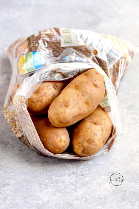 Best Baked Potatoes, Bag Of Potatoes, Baking Potatoes, Potatoes Crispy, Best Baked Potato, Air Fryer Baked Potato, Potatoes Easy, Gray Counter, Types Of Potatoes