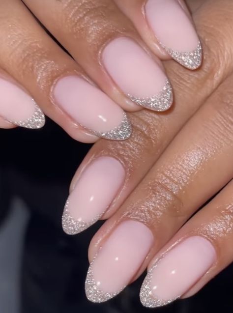 Light Pink And Silver Nails, Sparkly French Tip Nails, Bachelorette Nails, Sparkly Acrylic Nails, Engagement Nails, Acrylic Nails Nude, Sns Nails, Glitter Gel Nails, Round Nails