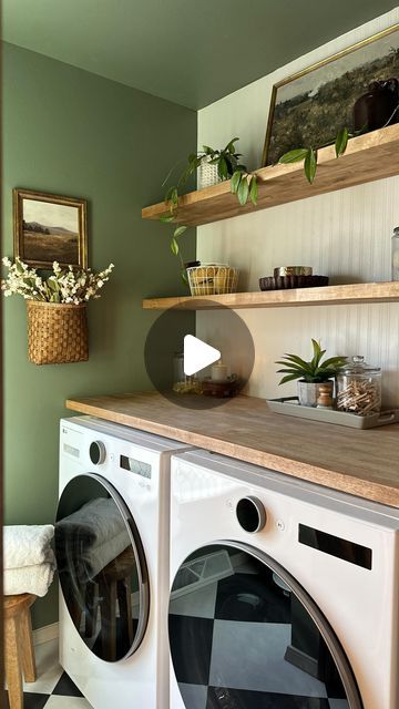 interior niche | krystine pethan on Instagram: "This is the most perfect green paint color! It pairs extremely well with any wood color as well✨

⚠️*** make sure you are following me @interiorniche otherwise ig I not let me message you first! Comment “GREEN” and all directly send you the paint name and links for our laundry room🫶🏼

.
.
#laundryroom #laundryroomdecor #laundryroomdesign #ltkhome #sherwinwilliams" Green Wall Laundry Room, Laundry Room Green Walls, Green Laundry Room Walls, Green Utility Room, Green Laundry Room Ideas, Laundry Room Color Ideas, Laundry Room Green, Green Laundry Room, Laundry Room Paint