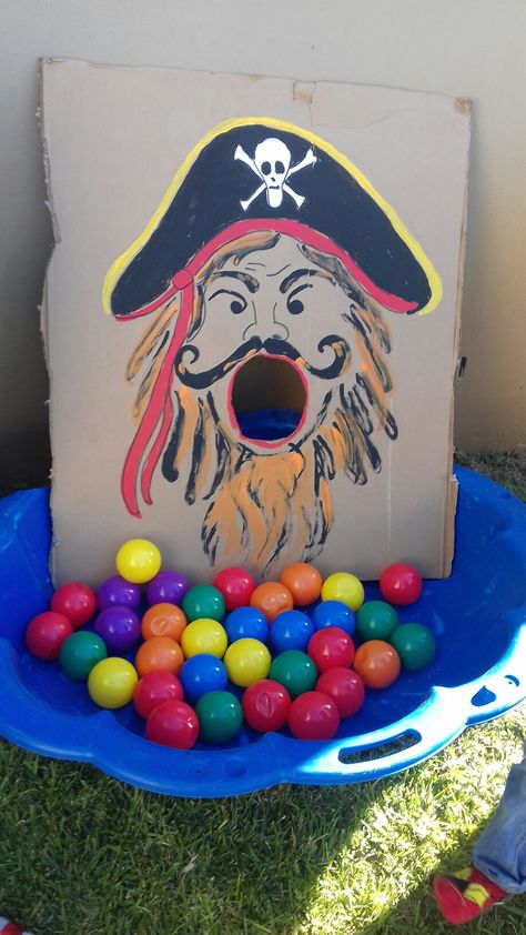 Pirate Activities Preschool, البحث عن الكنز, Binocular Craft, Pirate Preschool, Pirate Party Games, Pirate Themed Birthday Party, Pirate Activities, Pirate Themed Birthday, Crafts For Kids Paper