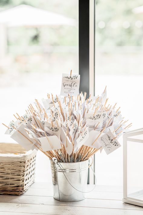 I love a sparkler exit at the end of the wedding day. How cute is this bucket full of sparklers all ready for the guests! Paris Engagement Photos, Paris Engagement, Wedding Sparklers, Sparkler Exit, Wedding Dinner, I Love A, Engagement Photo, Photo Session, Photography Session