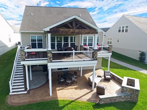 Custom Trex Deck / Porch / Patio - Downingtown, PA | 638 Sq Ft | Keystone Custom Decks Patio Under Decks, Fall Deck, Deck Remodel, Patio Deck Designs, Deck Porch, Deck Designs Backyard, Trex Deck, House Deck, Custom Decks