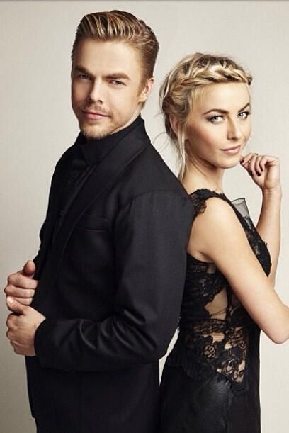 Brother Sister Poses, Brother Sister Photography, Brother Sister Photos, Derek And Julianne Hough, Julianne Hough Photo, Jenna Johnson, Shooting Couple, Shooting Studio, Celebrity Siblings