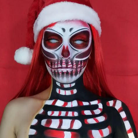 Night Before Christmas Makeup, Ugly Sweater Makeup Ideas, Christmas Skull Makeup, Christmas Characters Makeup, Polar Bear Makeup, Christmas Eyeshadow Ideas, Christmas Makeup Art, Makeup Guys, Xmas Makeup