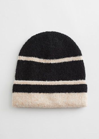 Hats For Short Hair, Stylish Winter Hats, Best Winter Hats, Wooly Hats, Big Scarf, White Beanies, Striped Beanies, Warm Winter Hats, Women's Beanie