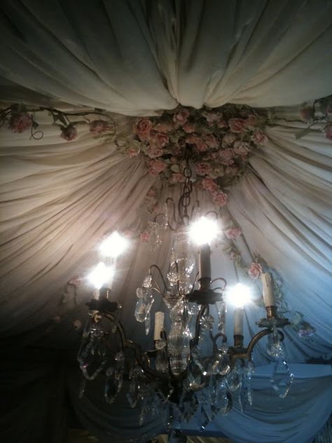 www.eyefordesignlfd.blogspot.com Tented Ceilings......Add Some Drama To Your Interiors Wedding Gown Silk, Fabric Ceiling, Ceiling Draping, Bedroom Drapes, Rustic Ceiling, Satin Wedding Gown, Pleated Chiffon, Chair Decorations, Beautiful Lighting