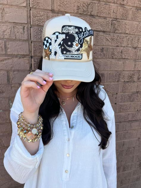 Trucker Hat Inspo Patches, Patch Hats Diy, Patch Hat Ideas, Trucker Hat Designs Ideas, Patch Trucker Hat, Hat Patch Ideas, Trucker Hat Diy, Western Trucker Hats, Trucker Hats With Patches