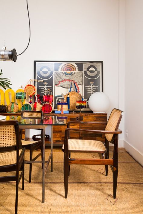 Inside Designer Leo Neves’s Brazilian Home - Coveteur Brazilian Apartment, Brazilian Home, Madeline Brewer, Brazilian Design, Mid Century Interior, Indoor Patio, Parquet Flooring, Mid Century Modern Furniture, Furniture Design Modern