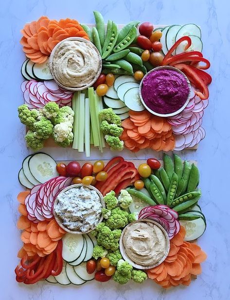 Veggie Platter Presentation, Beautiful Veggie Tray Ideas, Fancy Crudite Platter, Elegant Vegetable Tray, Easter Crudite Platter, Charcuterie Board Veggie, Veggie Plate Ideas, Crudite Appetizers, Crudites Platter Ideas