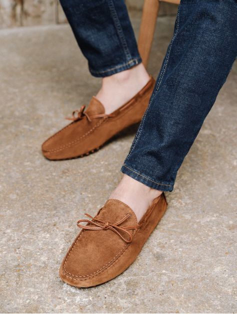 Mocassins Men, Mens Driving Loafers, Driver Shoes, Driving Shoes Men, Leather Footwear, Driving Moccasins, Driving Loafers, Driving Shoes, Mens Street Style