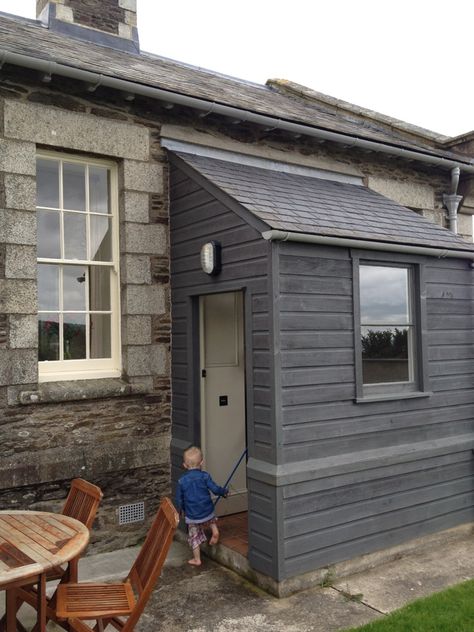 Grey timber porch & Will aged 3. Mudroom Addition Exterior, Grey Porch, Timber Porch, Storage Shed Ideas, Mudroom Addition, Car Porch Design, Porch Extension, Sas Entree, Storage Apartment