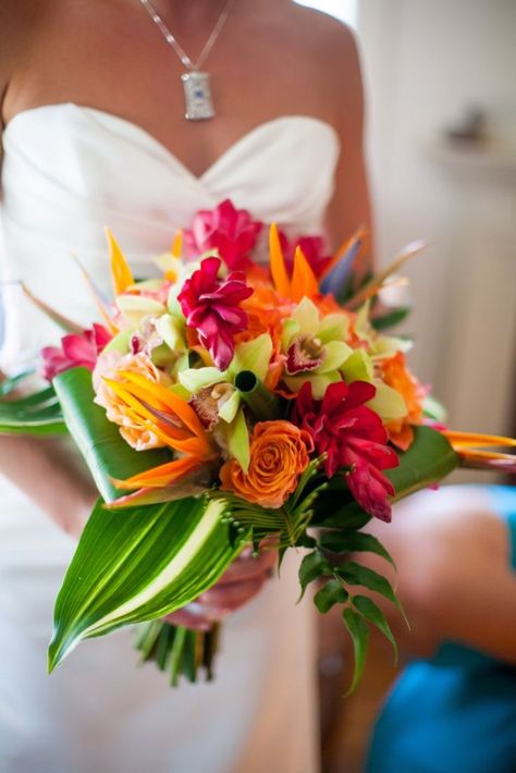 Bird of Paradise Archives - Bouquet Wedding Flower Bird Of Paradise Wedding, Tropical Flowers Bouquet, Tropical Bridal Bouquet, Tropical Wedding Bouquets, Paradise Wedding, Birds Of Paradise Flower, Tropical Wedding Flowers, Brides Bouquet, Boda Mexicana