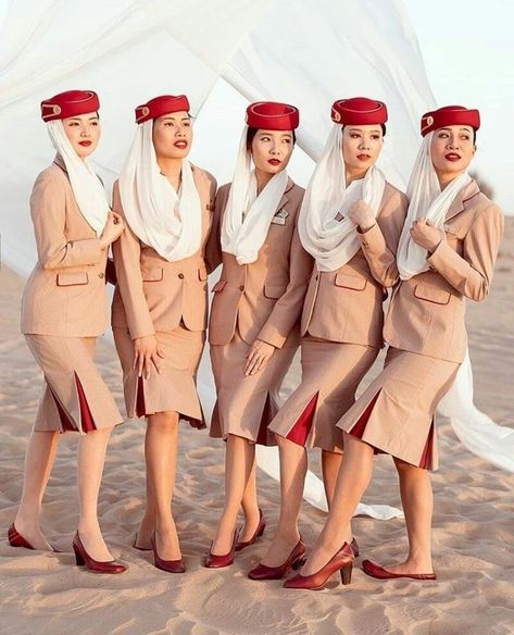 Dubai Fashion Women, Emirates Airline Cabin Crew, Air Hostess Uniform, Emirates Cabin Crew, Airline Cabin Crew, Airline Uniforms, Dubai International Airport, Flight Attendant Uniform, Emirates Airline