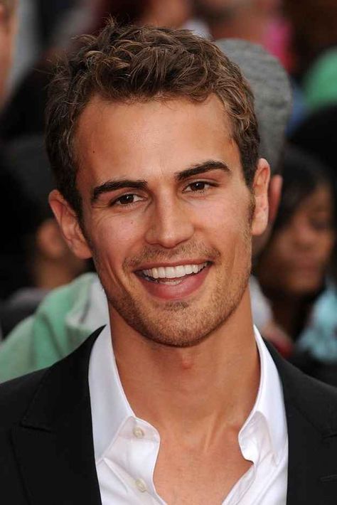 Divergent Four, Theodore James, Man Suits, Theo James, Divergent, Famous Faces, Man Crush, Celebrities Male, Celebrity Crush