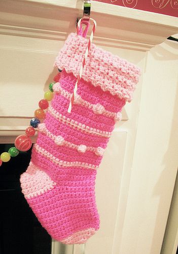 Pink Christmas Crochet, Crocheted Stocking, Crochet Holly, Stockings Crochet, Mountain Crochet, Twinkie Chan, Charity Ideas, Pastel Crochet, Crochet Christmas Stocking Pattern