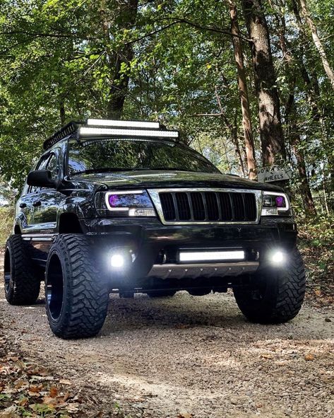 Jeep Laredo, Jeep Lifestyle, Jeep Wj, Badass Jeep, Jeep Grand Cherokee Srt, Overland Truck, Sports Wagon, Jeep Grand Cherokee Limited, Offroad Jeep