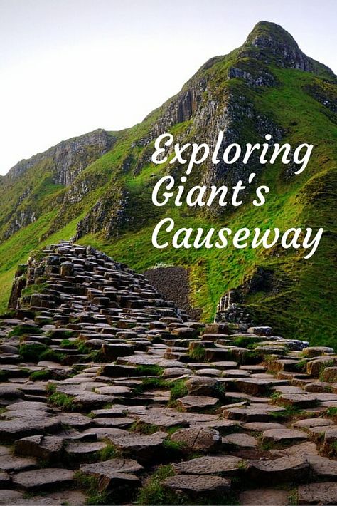 Exploring the Giant's Causeway in Northern Ireland will be the highlight of your journey to the north of Ireland. Ireland Hikes, Ireland Roadtrip, Ireland Packing List, Northern Ireland Travel, Ireland Aesthetic, Giants Causeway, Belfast Ireland, Giant’s Causeway, Giant's Causeway