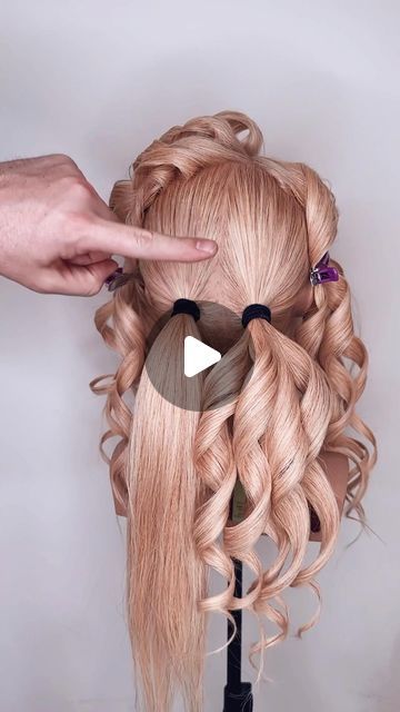 Bridal Hair Tutorial Videos, Curled Updo Hairstyles, Long Hair Upstyles, Wedding Hairstyles Videos, Bridal Hair Tutorial, Hair Updos Tutorials, Formal Hairstyles For Long Hair, Prom Hair Updo, Wedding Hairstyles Tutorial