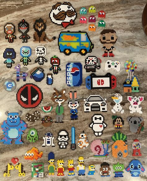 Meaty Beads Ideas, Things To Make With Hama Beads, Cool Perler Beads Ideas Awesome, Perler Easy, Hamma Beads Ideas Aesthetic, Pyssla Ideas 3d, Hammer Beads Ideas, Iron Beads Ideas Cute, Pyssla Ideas Easy