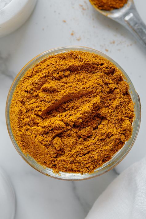 The Best Homemade Curry Powder Powder Aesthetic, Homemade Curry Powder, Homemade Curry, Senior Project, Spice Recipes, Curry Powder, Spice Blends, Spice Rack, Vegan Paleo