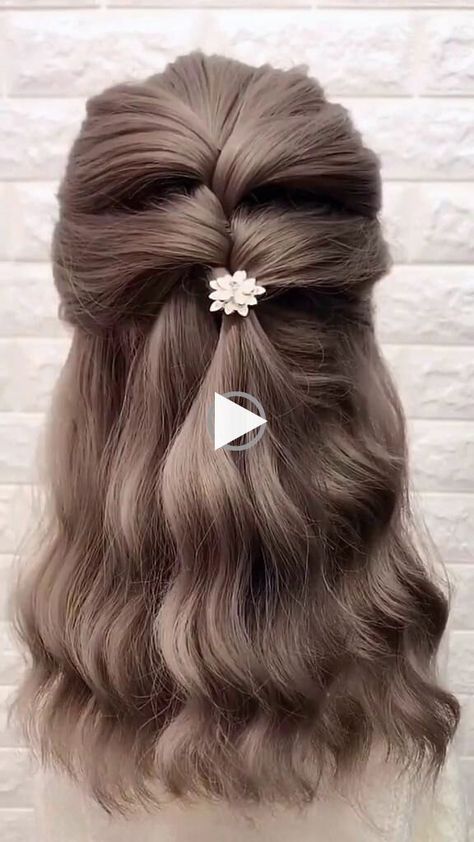 + + hairstyles for medium length hair braids, updos for medium length hair, hairstyles for medium length hair party. Hair 4c, Layered Haircuts For Medium Hair, Short Homecoming Hair, Bangs Hairstyles, Hairstyles For Medium Length Hair Easy, Updos For Medium Length Hair, Ribbon Hairstyle, Homecoming Hair Down, Hair Bangs