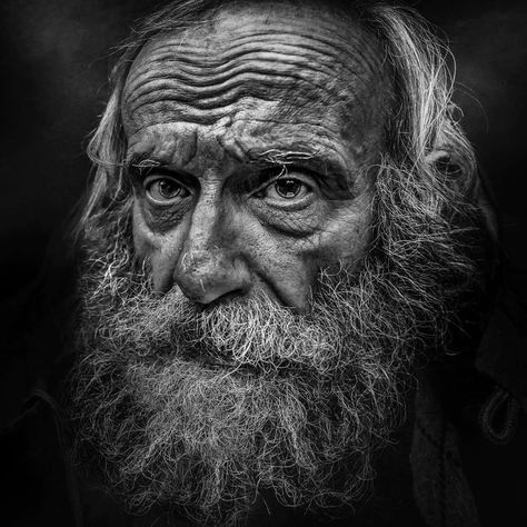 Lee Jeffries on Instagram: “I stumbled across this man, by chance, as I always do. His mannerisms. His beautiful eyes... . I’d end up spending hours with him,…” James Nachtwey, Old Man Portrait, Skid Row, Old Faces, Face Photography, Foto Art, The Dark Side, Black And White Portraits, Male Portrait