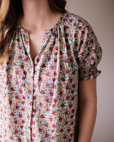 Women Button Down Shirt Sewing Pattern, Womens Blouse Sewing Pattern Free, Button Up Top Pattern, Cotton Blouse Sewing Pattern, Easy Blouse Sewing Pattern, Free Blouse Sewing Pattern, Sewing Blouses For Women, Womens Shirt Sewing Pattern, Easy Blouse Patterns To Sew