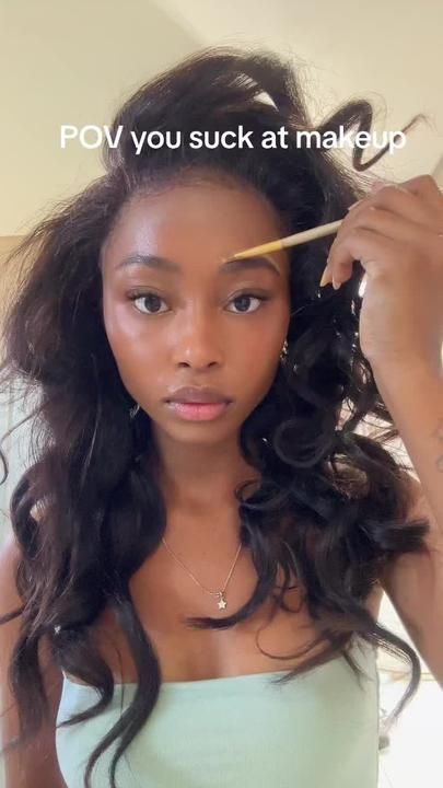 Cakey Makeup Faces, How To Prevent Cakey Makeup, How To Avoid Cakey Makeup, How To Do Cute Makeup, Igari Makeup Dark Skin, Makeup Looks For Dark Skin, Makeup Looks Dark Skin, Hippie Makeup Looks, Avoid Cakey Makeup