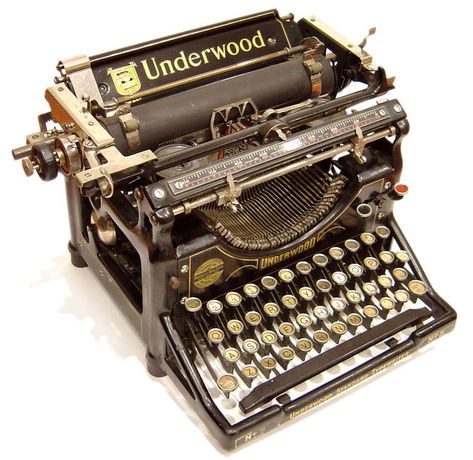 images of animated antique pianos | This is the Underwood 5 in Richard Polt 's Collection, the one I used ... Underwood Typewriter, Learn To Type, Antique Typewriter, Old Technology, Vintage Typewriters, Writing Tools, The Good Old Days, Vintage Love, Typewriter