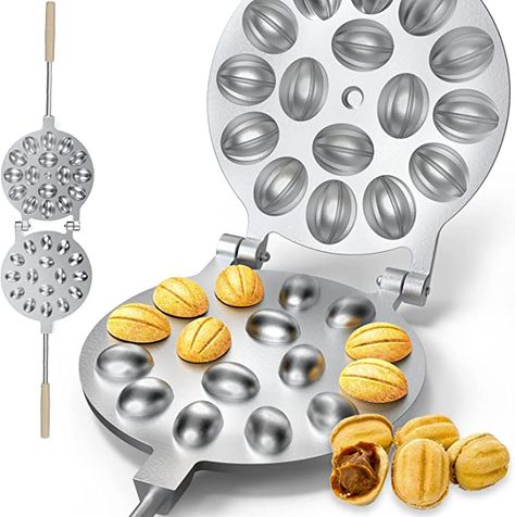 Pastry Cookie, Best Desert, Candy Maker, Walnut Cookies, Fun Deserts, Cookies Pastry, Cookie Ball, Gadgets Kitchen Cooking, Cookie Mold