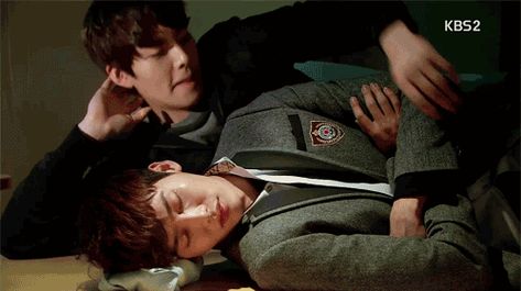 K-Drama Feature: Best Bromances  | I love it when there is a bromance in a drama School 2013 Kdrama, Kim Wo Bin, Kim Woobin, Lee Jongsuk, Lee Jung Suk, School 2013, W Two Worlds, Drama School, Drama Memes