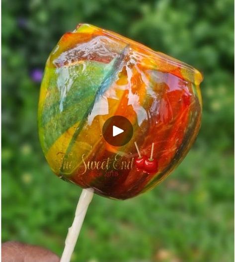 22K views · 628 reactions | Fruit rollup Candy Apple 🥰

#tastetherainbow #fruitrollup #candyapple #hardcandy #happiness #explorepage #fyp | The Sweet End | no/vox · love drought - instrumental Love Drought, Elegant Cake Pops, Candy Apple Recipe, Candy Tray, Fall Candy, Elegant Cake, Color Candy, Fruit Roll, Candy Boutique