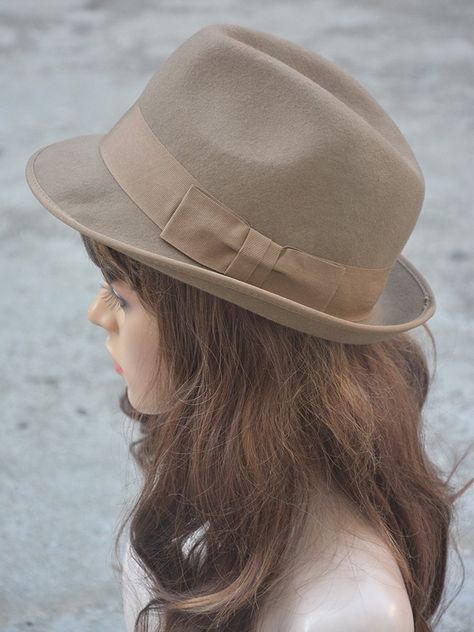 Hats & Caps, Women's Hats & Caps, Fedoras, Vintage Style Womens Unisex Wool Felt Fedora Homburg Trilby Hat A378 - Camel - C912MXNP3RW #women #hats #caps #fashion #style #Fedorascaps Trilby Hat Women Outfits, Soft Natural Kibbe Hats, Trilby Hat Women, Types Of Hats For Women, Homburg Hat, Angry Man, Fedora Women, Homburg, Women Hats